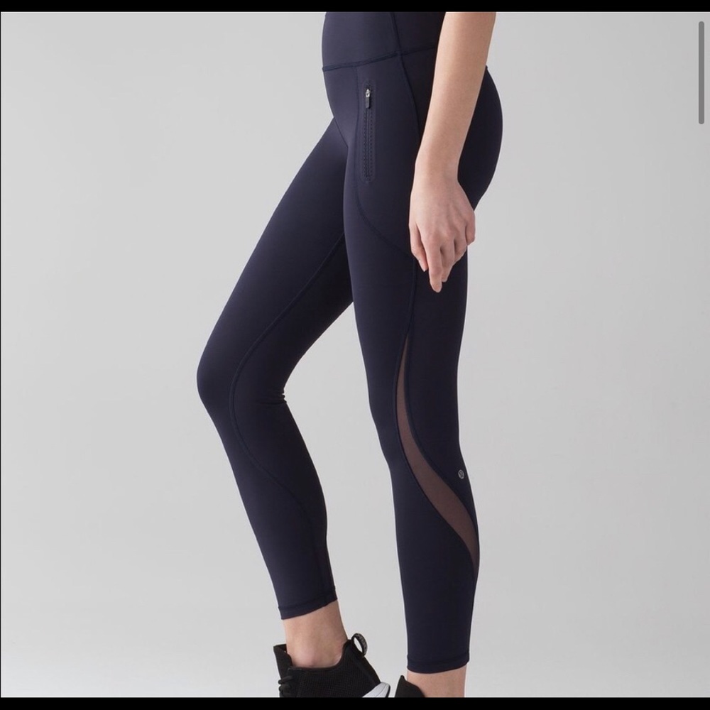 Lululemon Pocket Leggings - Black - Size 6
